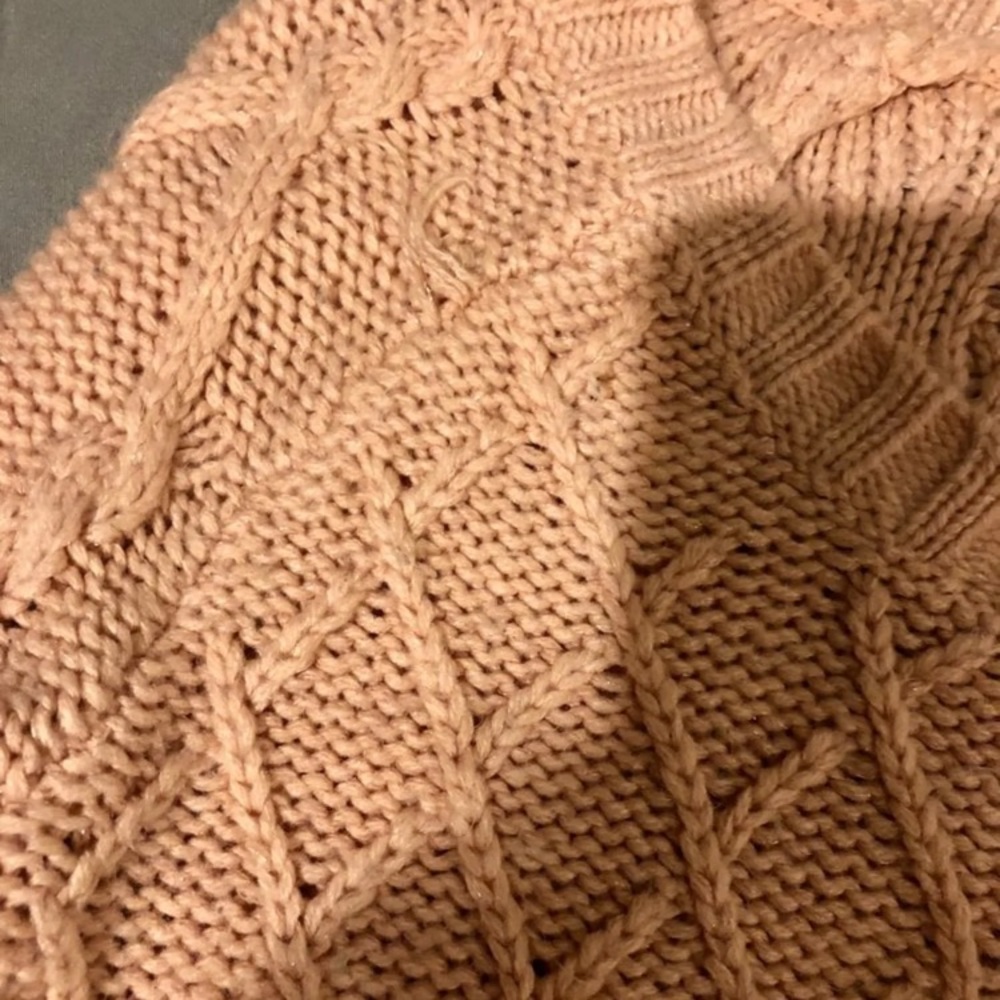 Target sweaters! 🎯 - Picture 7 of 8
